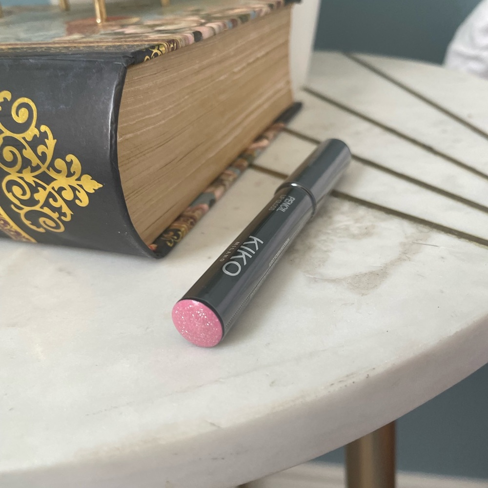 Pink shimmer chunky lip pencil.